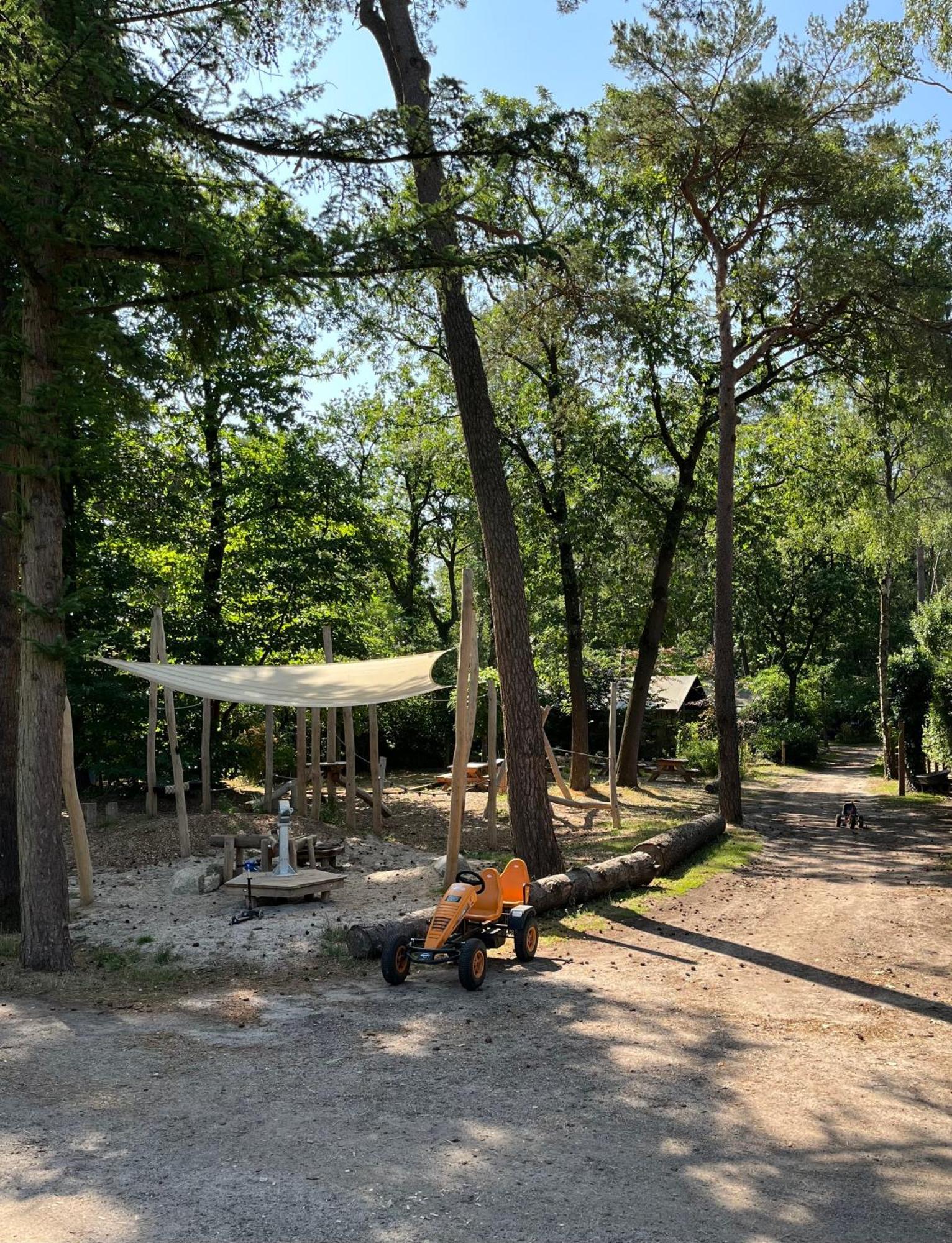 Luxe Tiny House Stec Midden Op De Veluwe In Nunspeet Villa Eksteriør billede